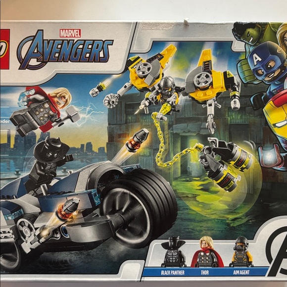 LEGO Marvel Avengers (76142) - Speeder Bike Attack - 226pcs - Black Panther - Picture 11 of 16
